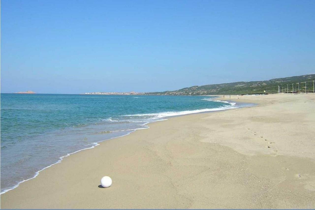 Appartamenti Mareblu Badesi Exterior photo